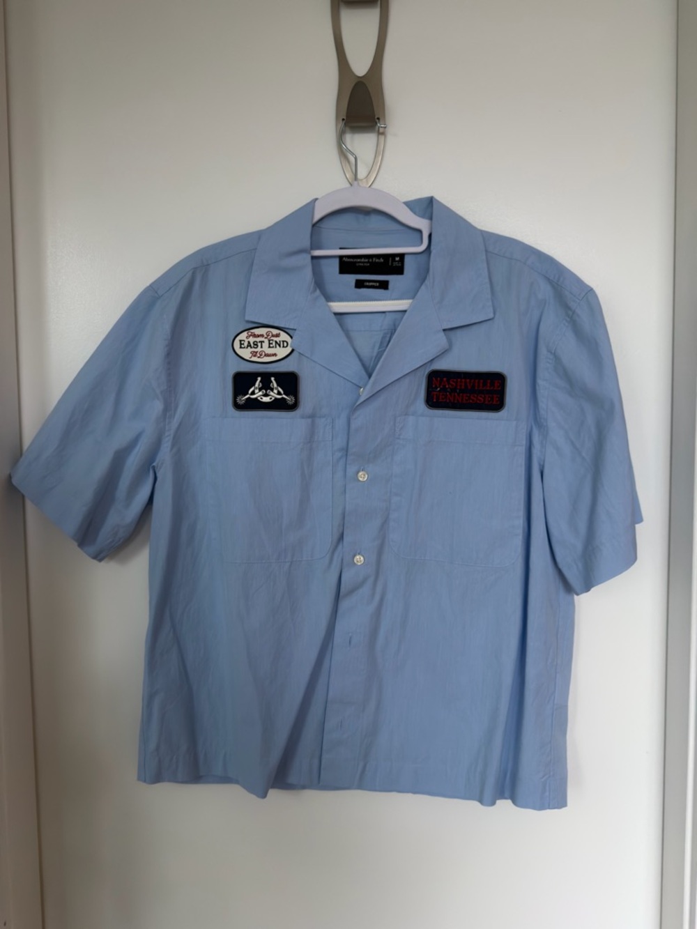 Abercrombie cropped button up tshirt